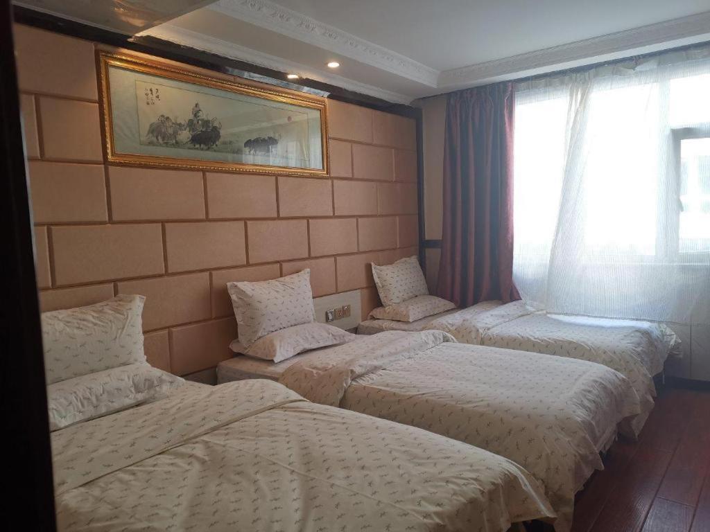 Ji Hotel Shanghai Hongqiao Gubei Fortune Center Exterior photo
