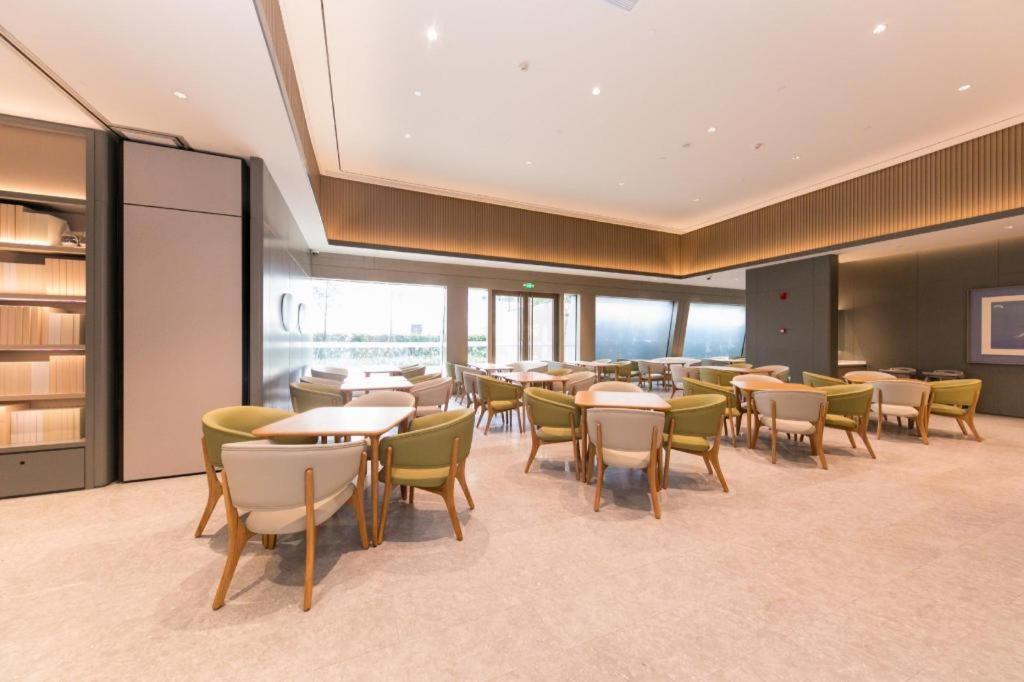 Ji Hotel Shanghai Hongqiao Gubei Fortune Center Exterior photo